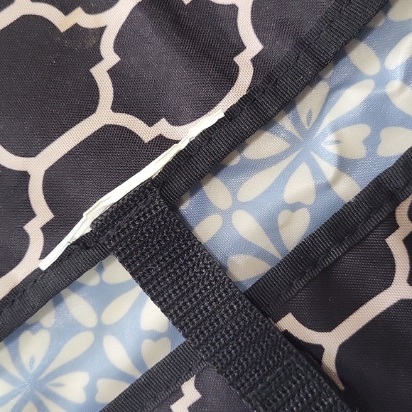 Skip Hop Pronto Signature Changing Station, black tan, baby bag, multi function - Picture 6 of 9